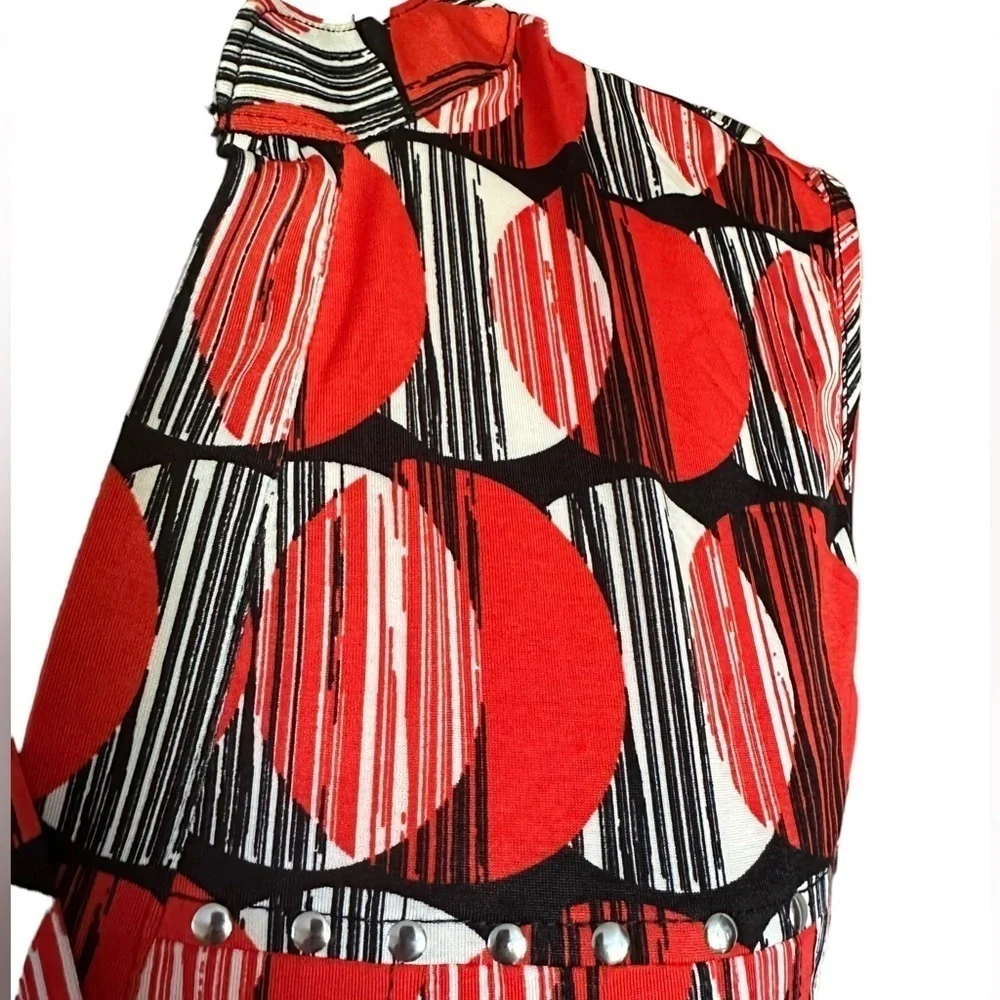 COCOMO 3X Red Black White Plus Size  sleeveless women's Blouse top tuni…
